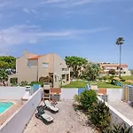 V3 Lota Village 32 * Manta Rota